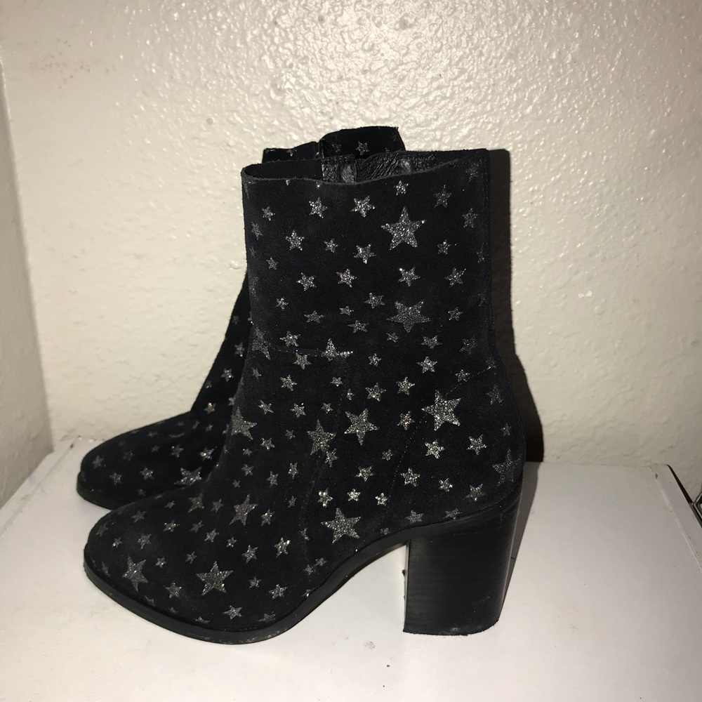 Black Steve Madden Booties